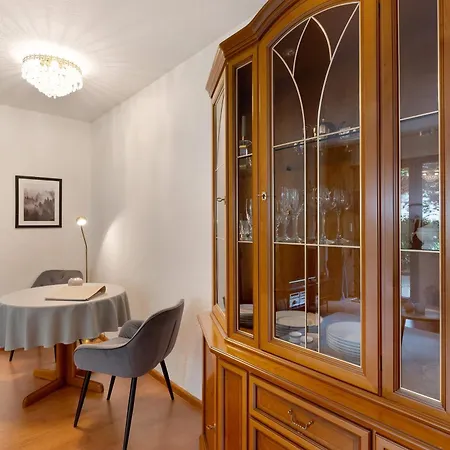 Wanderschoen Apartament *