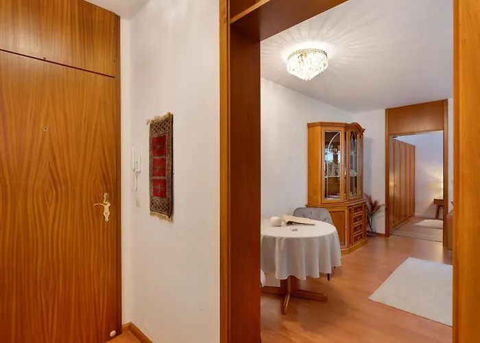 Wanderschoen * 萨巴赫瓦登